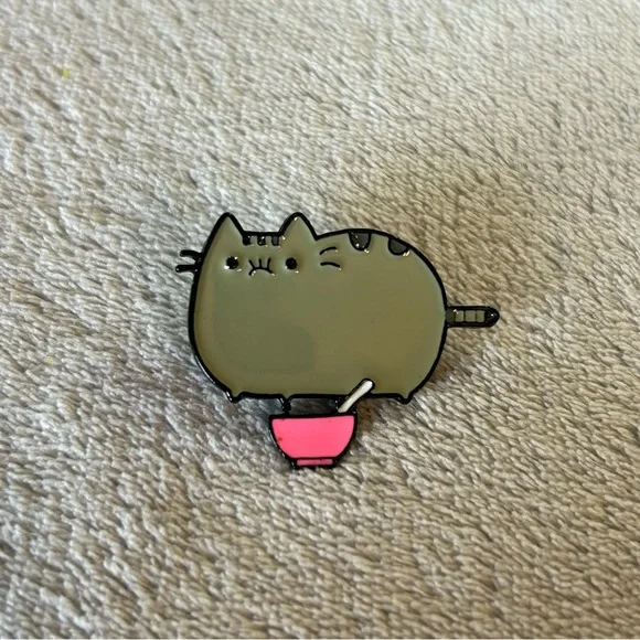 Pusheen with Cereal Enamel Pin - Picture 1 of 5